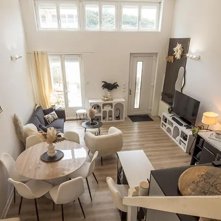 Lägenhet Loft Boheme - 3 Personnes Saint-Julien-les-Villas