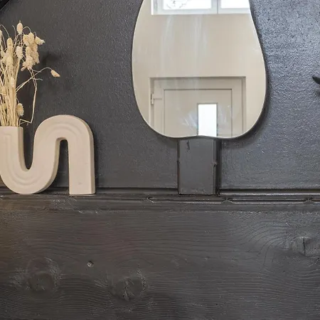 Loft Bohème - 3 Personnes * Saint-Julien-les-Villas